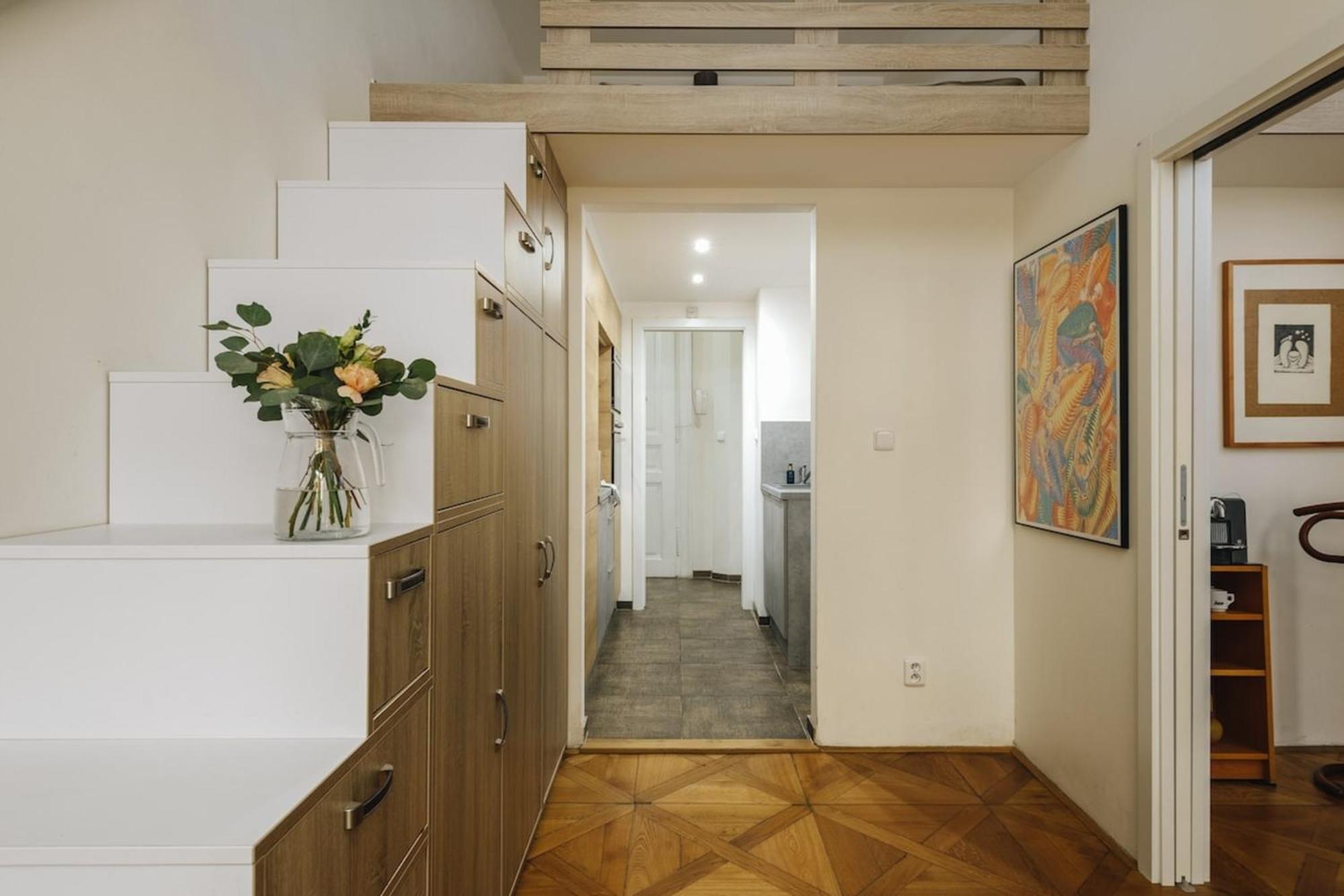 Cozy & Comfortable Apt Walking Anywhere You Want Sen Πράγα Εξωτερικό φωτογραφία